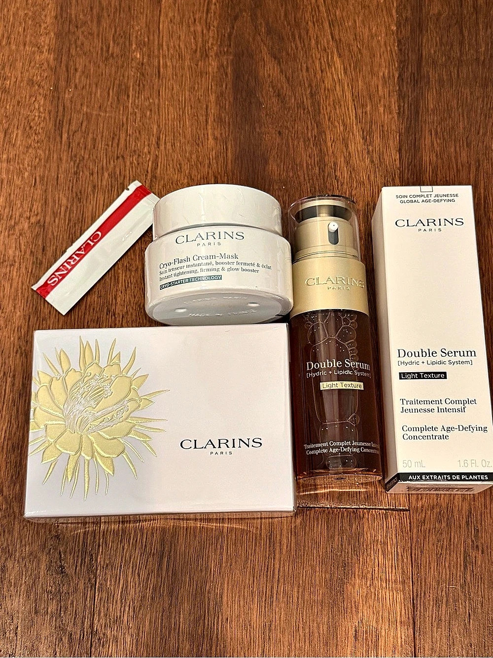 Clarins Double Serum and Precious La Crème set Skincare Set